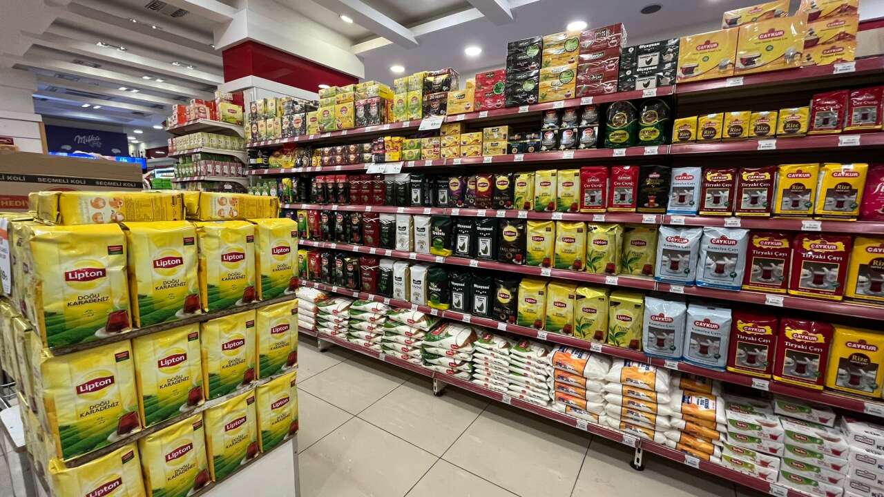 Konya’da market raflarında büyük indirim başladı 6
